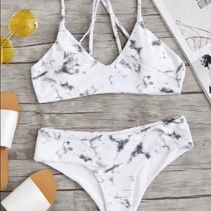 Marble pattern criss cross top bikini set